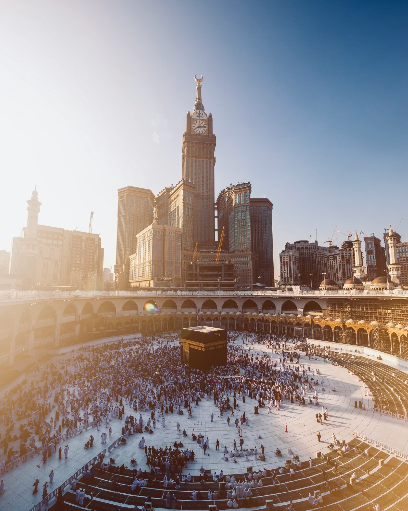 Aerial view of the Haram and the Makkah clock tower
